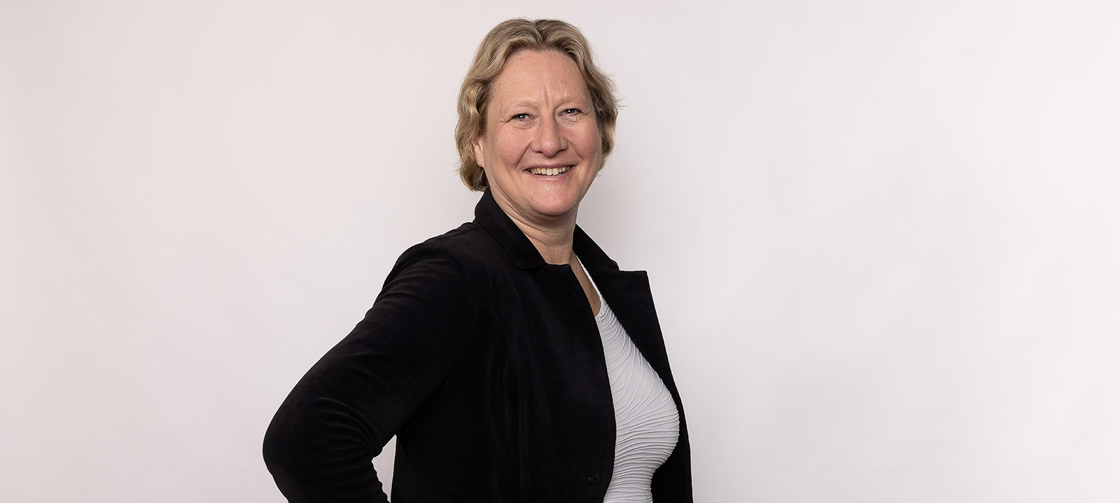 Marion Den Hollander